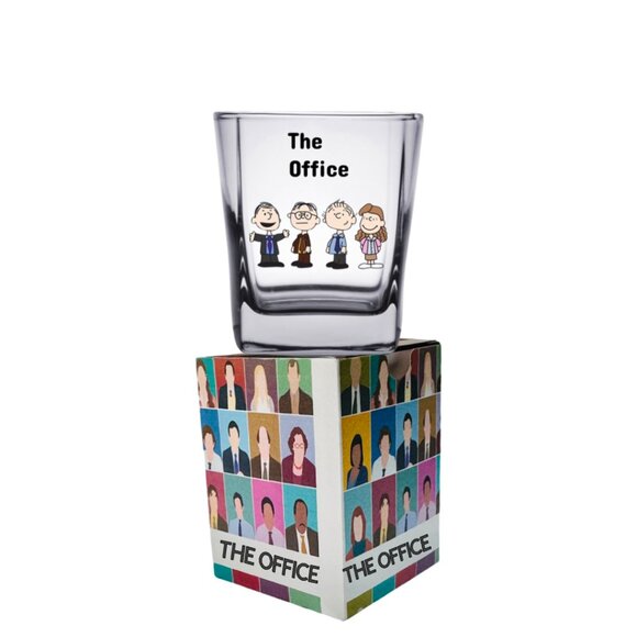 FAMOUS TV Shows/PEANUTS Character Mashup Shot Glass Set/Gift Box - Picture 8 of 16